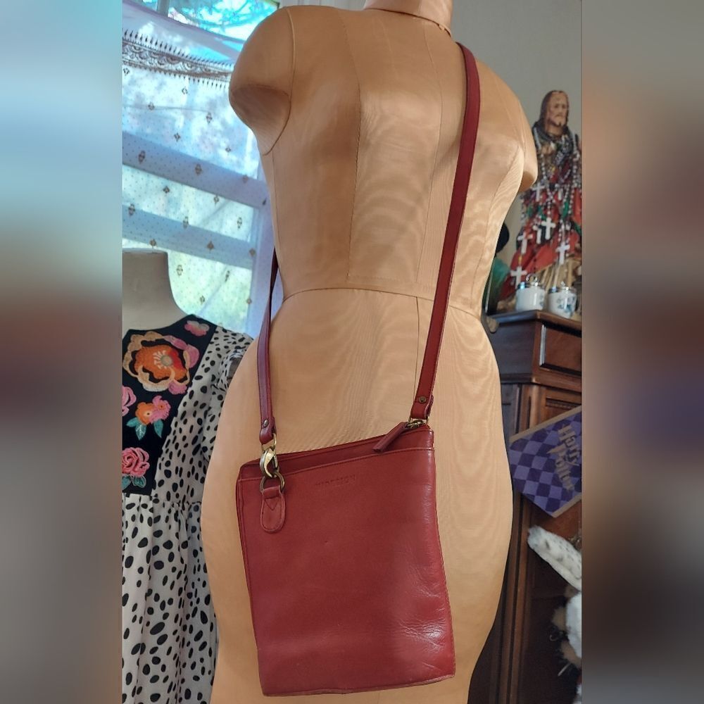 Vintage Hidesign Leather Crossbody Bag